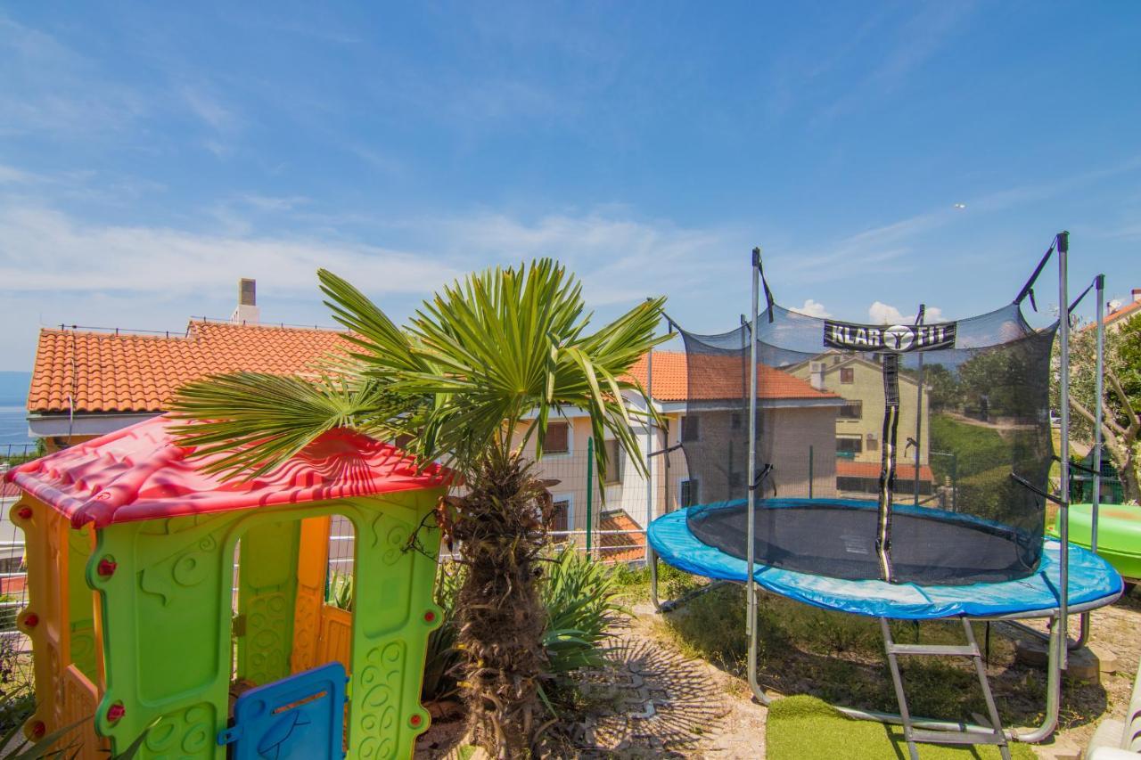 Apartmani Villa Kalinic Njivice Eksteriør bilde