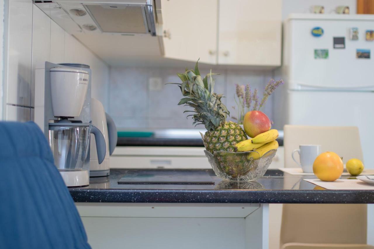 Apartmani Villa Kalinic Njivice Eksteriør bilde